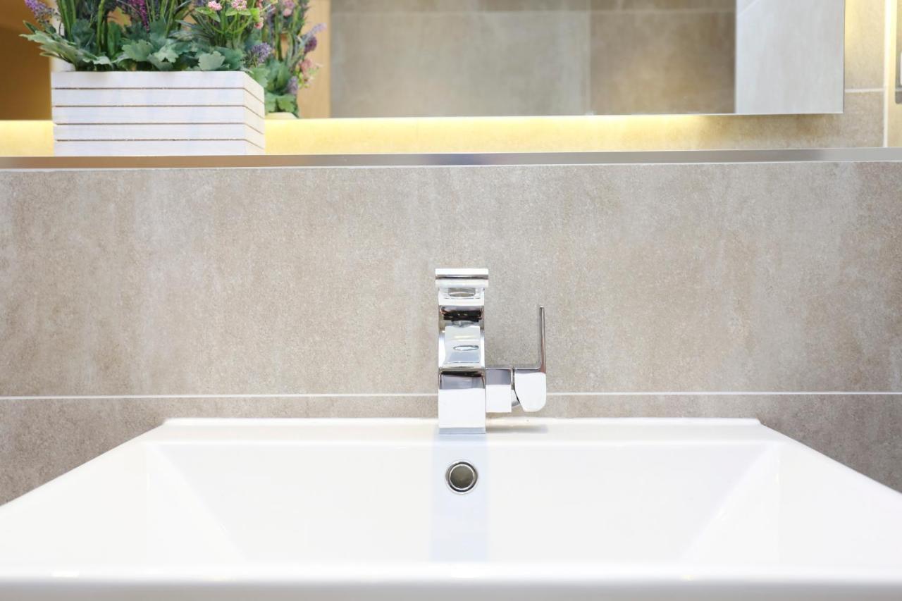 Joivy Elegant Home At The Heart Of The Royal Mile EDI Exterior foto